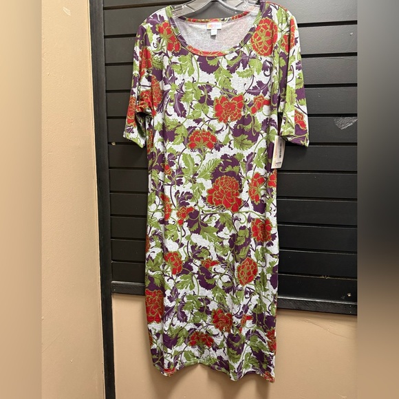 NWT Lularoe Julia Floral Dress with Red and Green Pattern - Picture 1 of 3